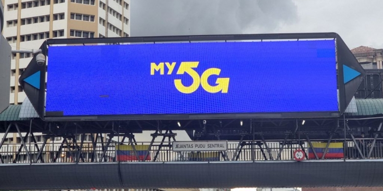 Malaysia umum berpindah ke sistem dwirangkaian 5G selepas cakupan DNB capai 80%