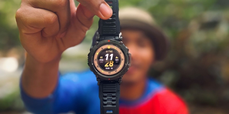 T-Rex Ultra, penjejak aktiviti paling canggih Amazfit ditawarkan pada RM1,899
