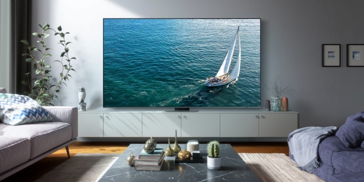 Samsung beri TV 43″ boleh putar percuma bersama pembelian TV QLED 98″ dan OLED 77″ baru