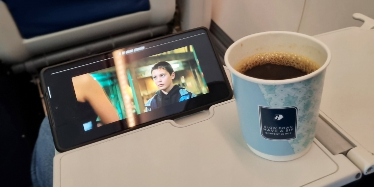 Tidak perlu lagi matikan telefon waktu berlepas dan mendarat dengan Malaysia Airlines