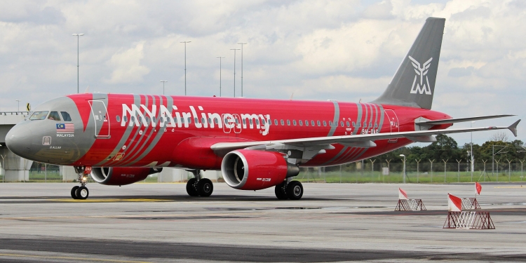 MYAirline lancar program untuk pelajar, harga tiket penerbangan lebih murah dan 15KG bagasi percuma