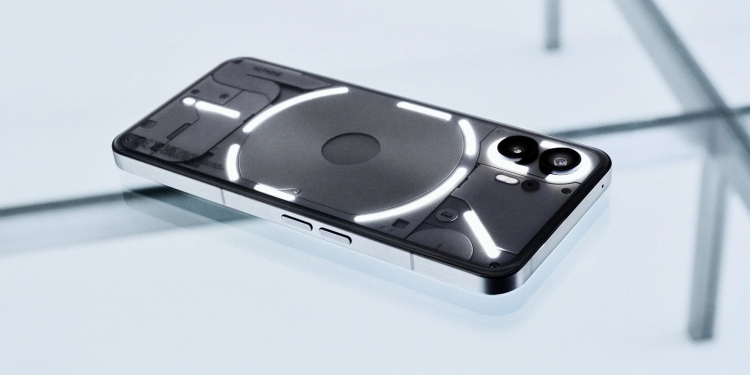 Nothing Phone (2) dipertingkat dengan prestasi flagship dan lebih tinggi kalis percikan air