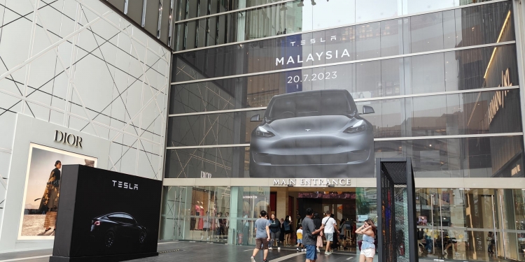 Pelancaran Tesla Malaysia di Pavilion KL, saksikan secara langsung di sini