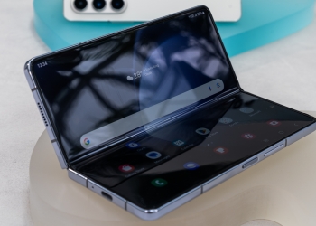 Samsung Galaxy Z Fold 5, pengalaman komputer diperhebat di peranti lipat kalis air