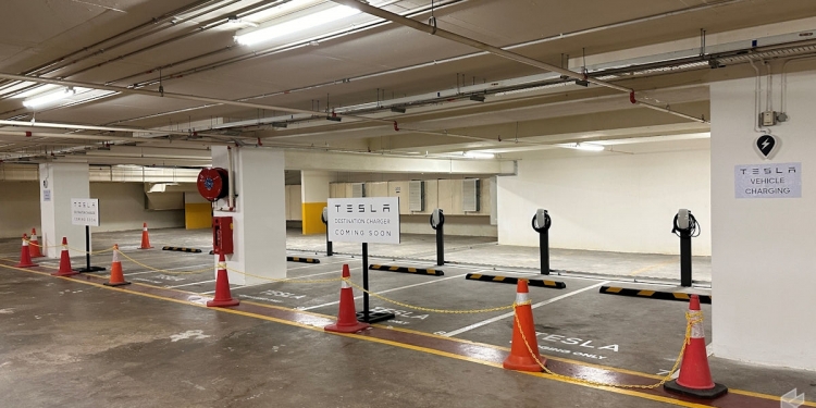 Tesla Destination Charger pertama Malaysia dikesan di Sunway Putra Mall, Kuala Lumpur