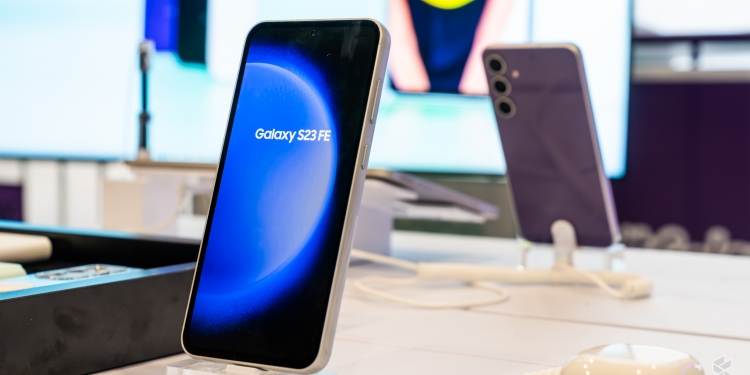 Dapatkan storan Galaxy S23 FE diganda percuma dan diskaun RM500 dengan cara ini