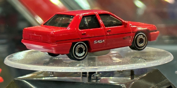 Hot Wheels Proton Saga mula dijual, tapi banyak harga scalper