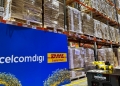 CelcomDigi dan DHL pamer gudang yang diperkasa robot berautonomi dan 5G pertama di Malaysia