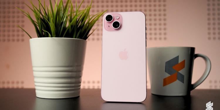 [REVIU] iPhone 15 Plus: Menghampiri keupayaan Pro, tapi ada kompromi besar pada skrin