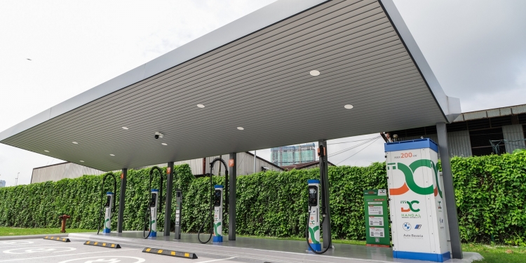 231207 BMW DC Handal