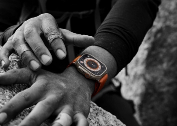 Apple dibenar jual Apple Watch semula di A.S, tapi secara sementara