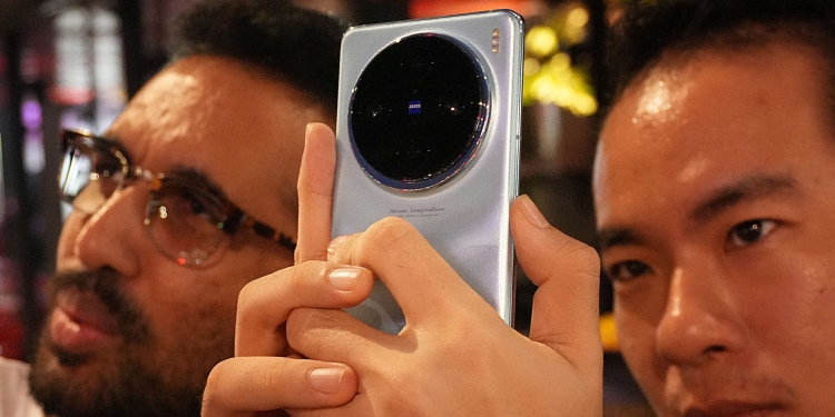 Kamera telefon anda mampu tangkap gambar macam ini? Flagship vivo siri X100 boleh