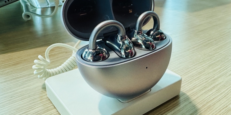 240109 Huawei FreeClip