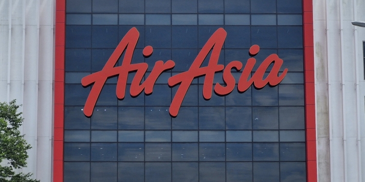 Mengejutkan! Harga AirAsia di Android lagi murah dari iPhone