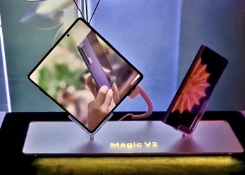 Honor Magic V2 dilancar di Malaysia dengan jaminan penggantian skrin percuma