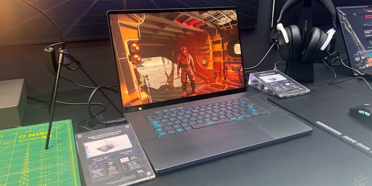 ROG Zephyrus G16: Laptop gaming OLED dengan GPU sehingga Geforce RTX 4080 dan Core Ultra 9