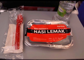 Harga bagasi AirAsia berbeza ikut peranti? Sebenarnya harga Nasi Lemak pun berubah-ubah, ini penjelasannya