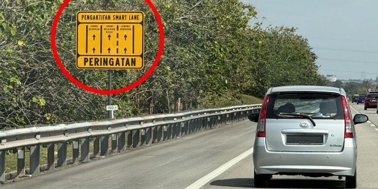 PLUS: Anda boleh pandu di lorong kecemasan jika ada SMART LANE