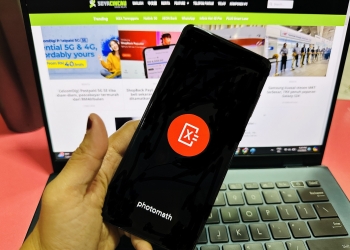 240303 Google Play Store Photomath