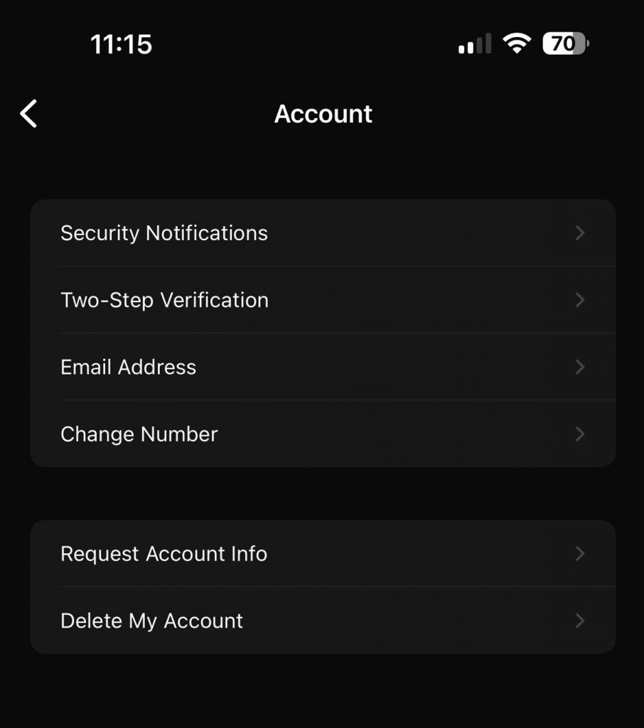 240426 WhatsApp iOS Passkey
