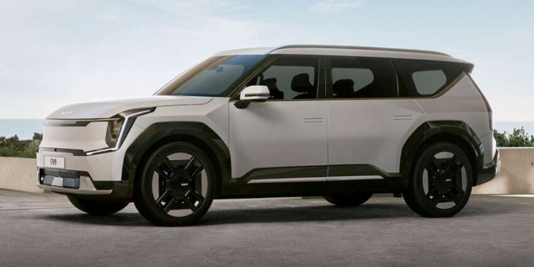 Kia EV9 Malaysia: 2 varian GT-Line dibawa masuk, SUV 7 tempat duduk dengan jarak kembara 505km