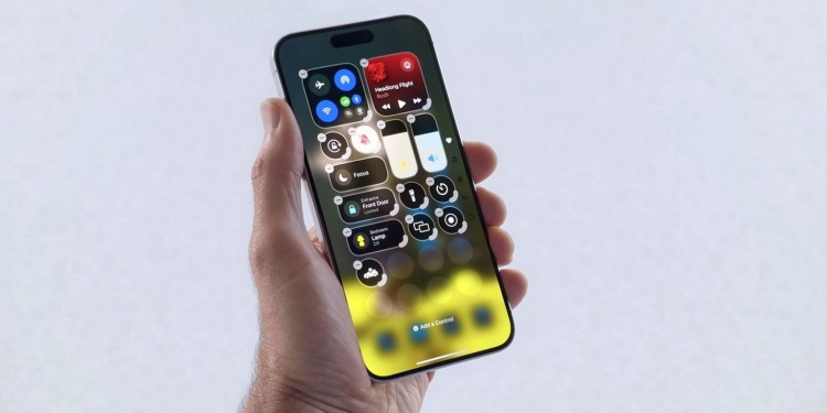 iOS 18: Pelbagai fungsi AI dikuasakan Apple Intelligence dan halaman pemuka macam Android