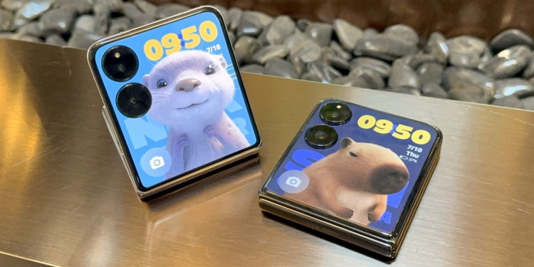 Xiaomi MIX Flip: Telefon lipat dengan kamera Leica dan bateri paling besar 4,780mAh