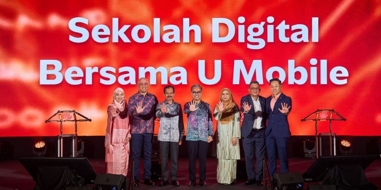 U Mobile ingin basmi tunai di sekolah, ini cara mereka lakukannya