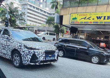EV Proton e.MAS 7 dilihat terokai jalan Kuala Lumpur