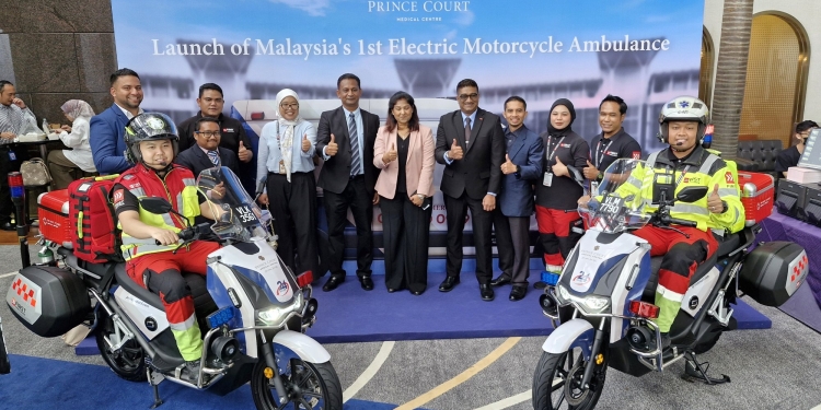 Ambulans Motosikal Elektrik pertama Malaysia dilancar, percuma dalam jarak 10km