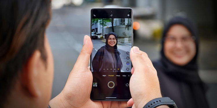 Ini resipi untuk gambar potret padu guna telefon, hanya 5 “bahan” ini diperlukan