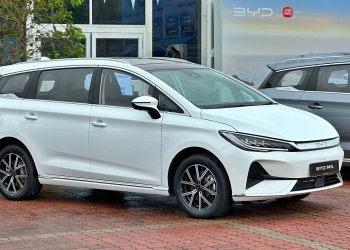 BYD M6 Malaysia