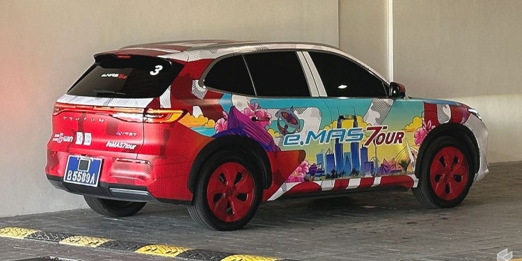 Proton mark-up harga melampau e.MAS 7? Ini ketimbang Galaxy E5