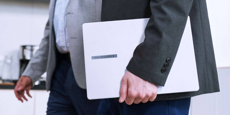 Asus Expertbook P5 & P1: Siap sedia hadapi cabaran perniagaan 2025