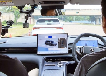 Pandu uji e.MAS 7 di litar ujian Proton, ini pendapat kami berbanding BYD Atto 3