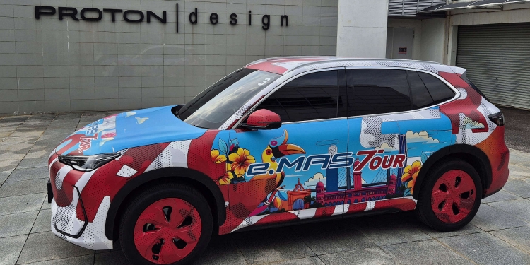 Pandu uji e.MAS 7 di litar ujian Proton, ini pendapat kami berbanding BYD Atto 3