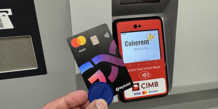 MRT kini terima pembayaran kad kredit/debit, termasuk Apple Pay & Google Pay untuk beli token