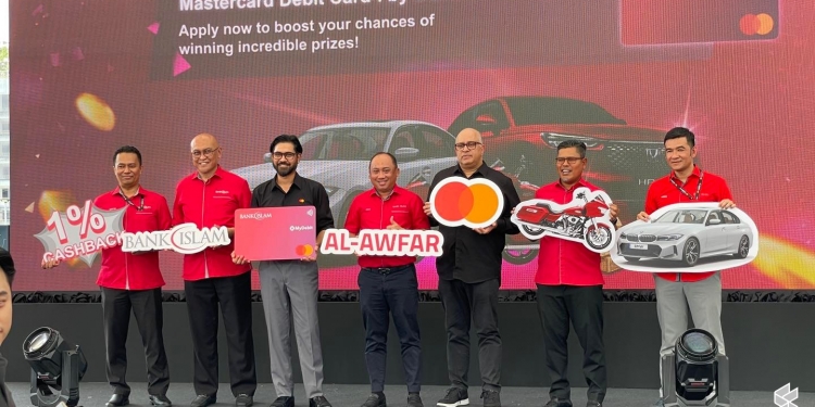 Bank Islam perkenal kad debit-i Mastercard dengan ganjaran Al-Afwar dan pulangan tunai 1%