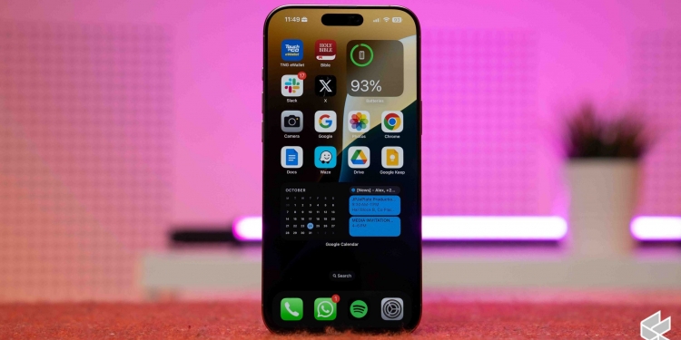 iOS 18.4 Beta kini dibuka, pembaharuan pada Apple CarPlay dan fungsi Apple Intelligence