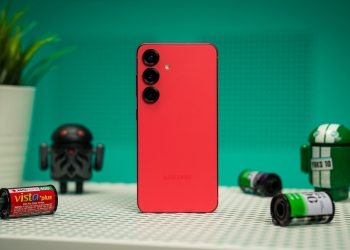 [REVIU] Samsung Galaxy S25: Telefon kecil berkuasa AI tinggi, tapi berbaloi ke?