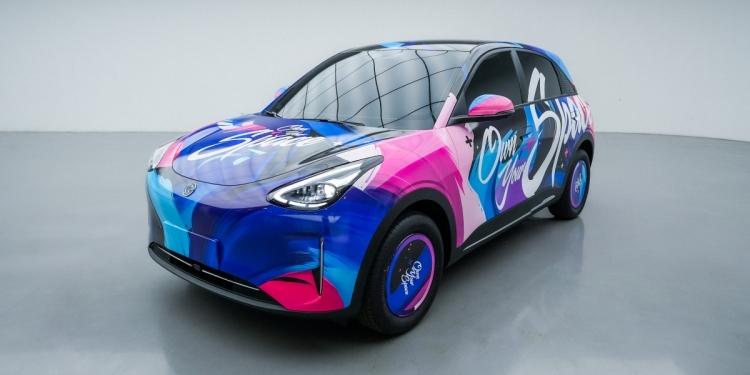 Proton e.MAS 5 membuat penampilan rasmi, dijadualkan dilancar pada suku ke-4 2025