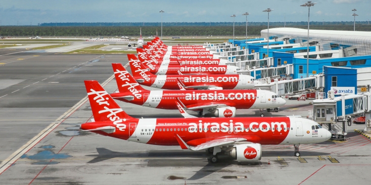 Harga tiket terlalu mahal, Filipina akan failkan kes sabotaj ekonomi ke atas AirAsia Move