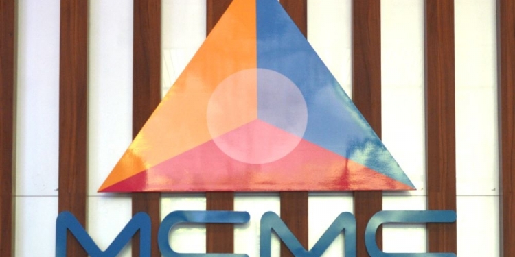 Surat terbuka kepada SKMM: Apa makna privasi bagi anda?