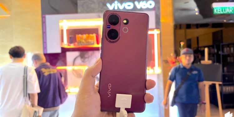 Vivo V60 dilancar, kini ada kamera periskop ZEISS 50MP dengan Snapdragon 7 Gen 4, dari RM1,899