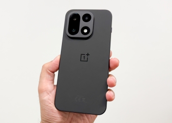 OnePlus 15 Malaysia: Telefon berkuasa Snapdragon 8 Elite, bateri 7,300mAh, harga RM4,399
