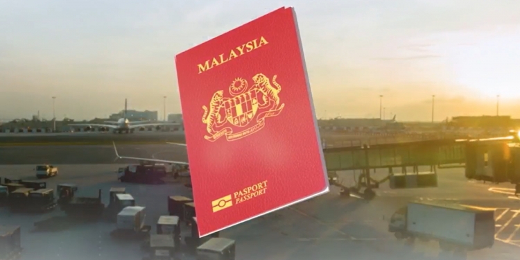 Pasport Malaysia baharu dengan tempoh sah laku 10 tahun akan tersedia bermula 1 Julai
