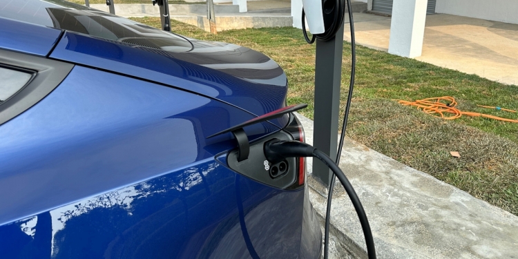 Tesla Destination Charger kini tidak lagi percuma, pengguna dikenakan caj RM0.88/kWh