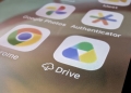 Imbas dan simpan dokumen di Google Drive sepantas 123 tanpa iklan!