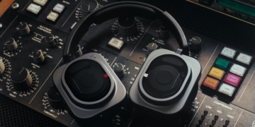 Nothing Headphone (1) Pro diperkenal, gabungkan audio bertaraf studio dengan ANC 46dB