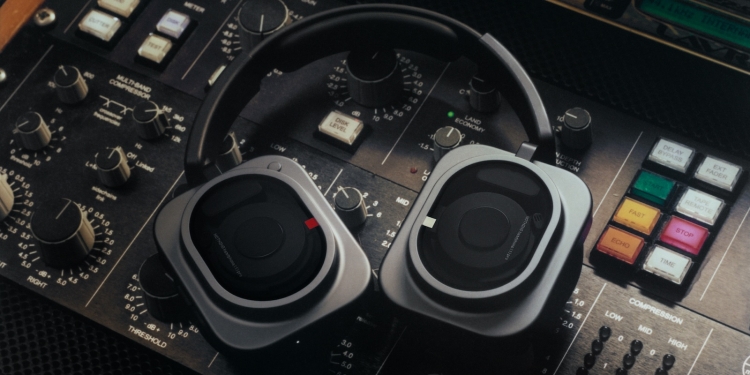Nothing Headphone (1) Pro diperkenal, gabungkan audio bertaraf studio dengan ANC 46dB